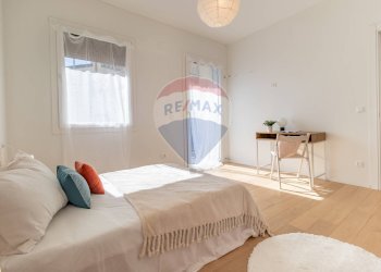 Camera / camera da letto - Quadrilocale Via Puccini
 
4, Castelfranco Veneto - foto 40