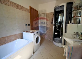 Bagno - Trilocale VIA PEREGO
 
21, Calusco d'Adda - foto 15