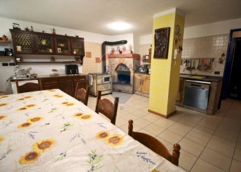 Sala da pranzo - Trilocale VIA PEREGO
 
21, Calusco d'Adda - foto 22