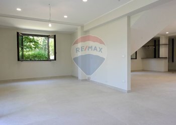 Stanza vuota - Villa Via Badia
 
13, Sulmona - foto 14