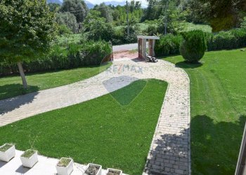 Giardino - Villa Via Badia
 
13, Sulmona - foto 31