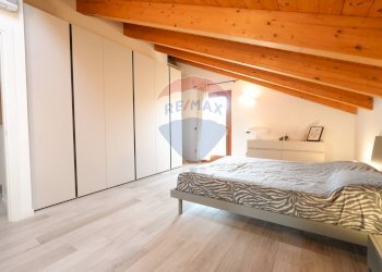 Camera / camera da letto - Three-room apartment VIA SANTUARIO
 
22, Ornago - photo 19