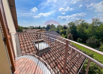 Balcone - Three-room apartment VIA SANTUARIO
 
22, Ornago - photo 24