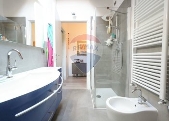 Bagno - Three-room apartment VIA SANTUARIO
 
22, Ornago - photo 27