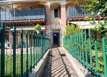 Edificio all\'aperto - Three-room apartment VIA SANTUARIO
 
22, Ornago - photo 36