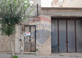 Edificio all\'aperto - Rustic Via Alfredo  Cappellini
 
26/28/30, Vittoria - photo 3