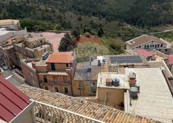 Edificio all\'aperto - Casa indipendente via vittorio emanuele
 
19, Chiaramonte Gulfi - foto 48