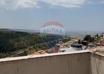 Balcone - Casa indipendente via vittorio emanuele
 
19, Chiaramonte Gulfi - foto 49