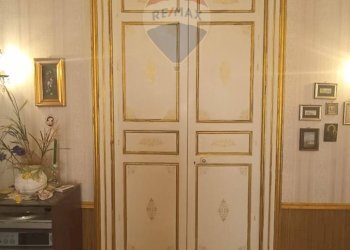 Dettagli - Casa indipendente via vittorio emanuele
 
19, Chiaramonte Gulfi - foto 57