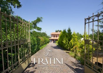 Foto 18 - Villa Via Castello
 
8, Montelabbate - foto 18