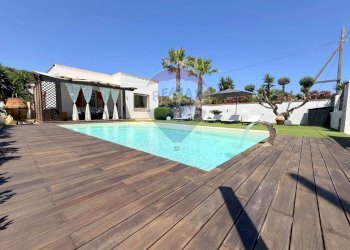 Piscina - Villa Via Della Cernia
 
13, Valderice - photo 1