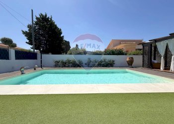 Piscina - Villa Via Della Cernia
 
13, Valderice - photo 7