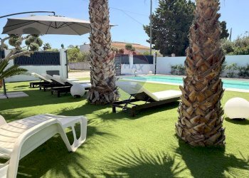 Giardino - Villa Via Della Cernia
 
13, Valderice - photo 12