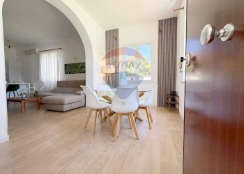 Sala da pranzo - Villa Via Della Cernia
 
13, Valderice - photo 23