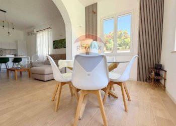 Sala da pranzo - Villa Via Della Cernia
 
13, Valderice - photo 24