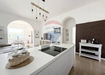 Cucina - Villa Via Della Cernia
 
13, Valderice - photo 37