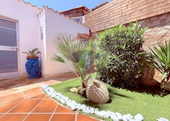 Giardino - Villa Via Della Cernia
 
13, Valderice - photo 59