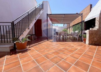 Terrazza - Villa Via Della Cernia
 
13, Valderice - photo 63