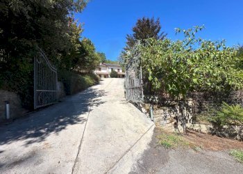 VIALE DI INGRESSO - Villa Via San Defendente
 
523, Acqui Terme - foto 65