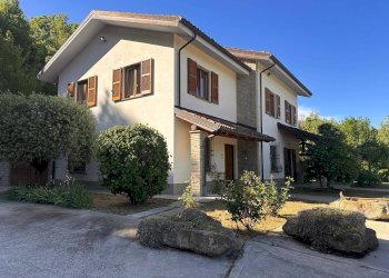 ESTERNO - Villa Via San Defendente
 
523, Acqui Terme - photo 8