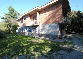 Foto 2 - Villa Via Clamandrei
 
7, Stradella - photo 2