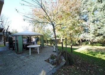 Foto 12 - Villa Via Clamandrei
 
7, Stradella - photo 12