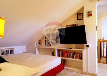 Camera / camera da letto - Apartment Via della Meloria
73/A, Livorno - photo 25