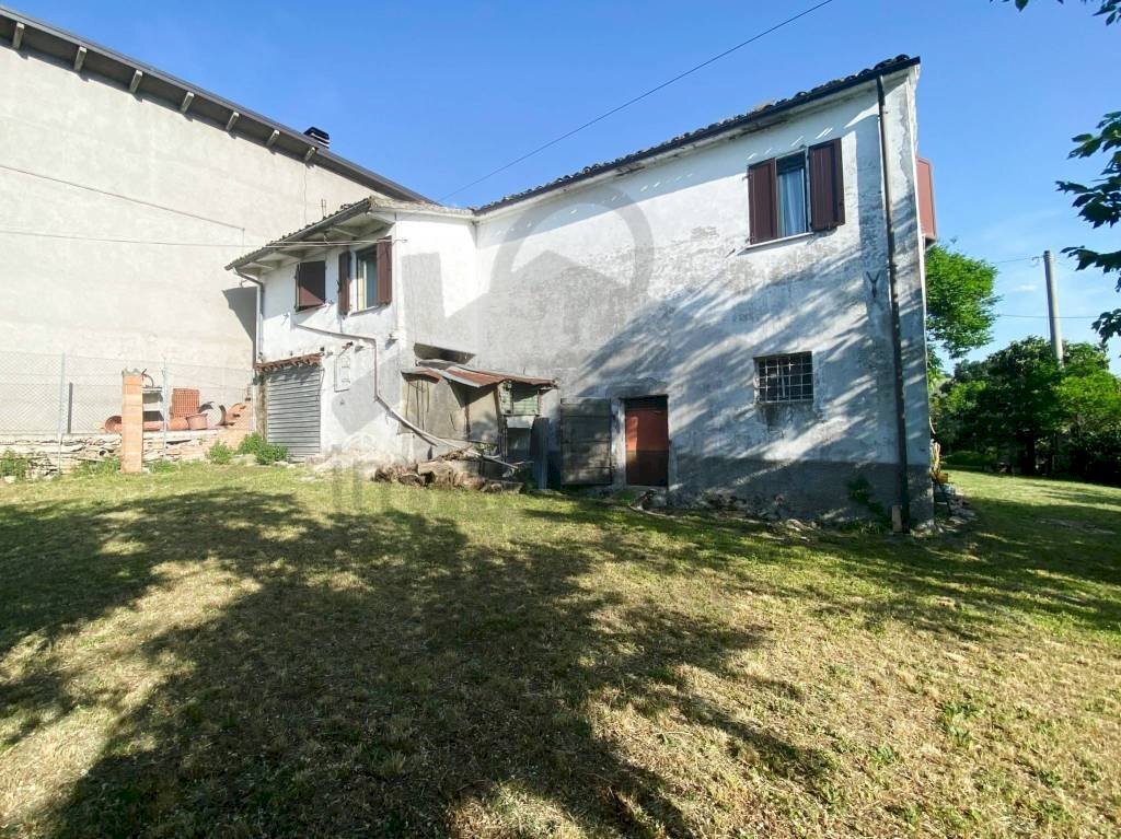 Giardino - Casa indipendente via Erta, 860, Verucchio - foto 2