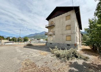 Stabile - Palazzo Saint, Saint-Marcel - foto 7