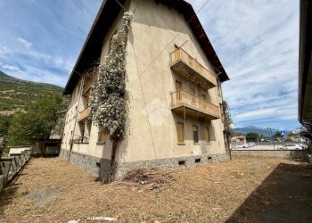 Stabile - Palazzo Saint, Saint-Marcel - foto 9