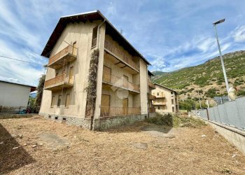 Stabile - Palazzo Saint, Saint-Marcel - foto 10