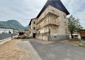 Stabile - Palazzo Saint, Saint-Marcel - foto 14