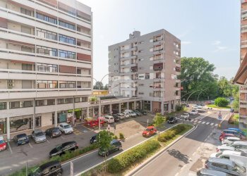 Three-room apartment Viale Indipendenza, Trezzano sul Naviglio - photo 21