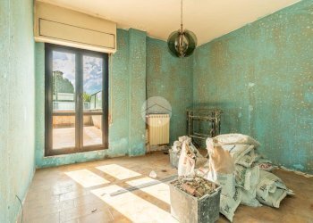 Three-room apartment Viale Indipendenza, Trezzano sul Naviglio - photo 17