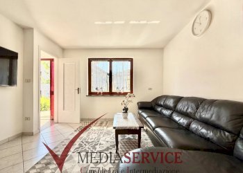 Independent house Via Papa Giovanni XXIII, Bernezzo - photo 1