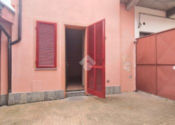 Two-room apartment Via Barbacana, Bra - photo 11