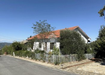 Independent house Via Roma, Castelletto d'Erro - photo 1