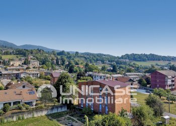 Viste - Quadrilocale via Malan, 27, frazione Airali, Luserna San Giovanni - foto 5