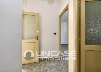 Corridoio - Quadrilocale via Malan, 27, frazione Airali, Luserna San Giovanni - foto 24