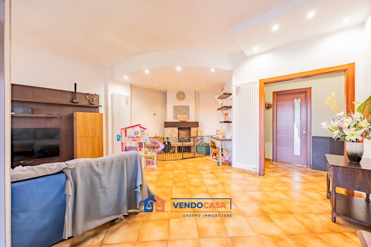 Four-room apartment Cherasco - photo 3