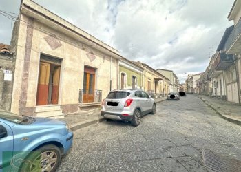 Casa indipendente Piedimonte Etneo - foto 2