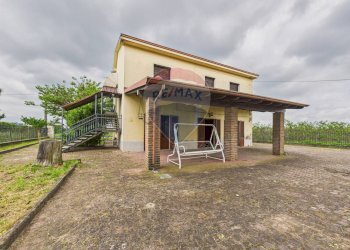 Esterno - Villa Strada Provinciale 1
 
19, Lungavilla - foto 1