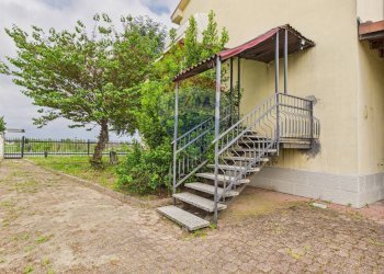 Ingresso Primo Piano - Villa Strada Provinciale 1
 
19, Lungavilla - foto 29