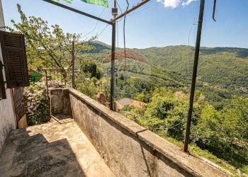 Vista delle montagne - Rustico Via Col di Lana
 
19, Bargagli - foto 1