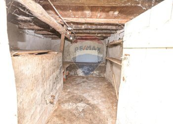 Dispensa di stoccaggio - Rustico Via Col di Lana
 
19, Bargagli - foto 29