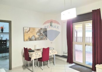 Sala da pranzo - Trilocale Via Liberazione
 
3, Lentini - foto 4