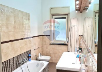 Bagno - Trilocale Via Liberazione
 
3, Lentini - foto 12