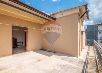 Terrazza - Casa indipendente Via Vittorio Veneto
 
357, Grammichele - foto 29