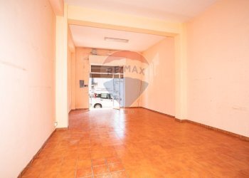 Stanza vuota - Shop Via Mirone
 
24, Viagrande - photo 3