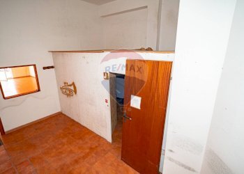 Hall / corridoio - Shop Via Mirone
 
24, Viagrande - photo 15